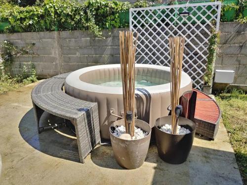 Casa con piscina y jacuzzi