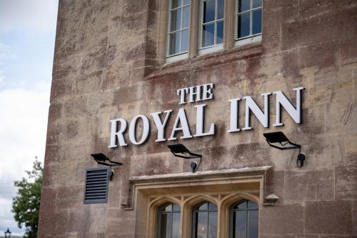 The Royal Inn by Chef & Brewer Collection photo 28