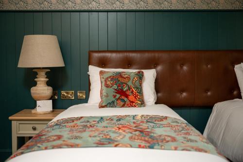 Katil atau katil-katil dalam bilik di The Royal Inn by Chef & Brewer Collection