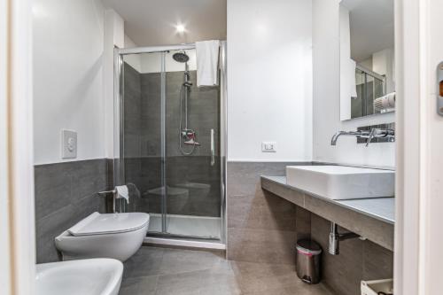 Ένα μπάνιο στο Casa Fabrizio - Metro San Giovanni