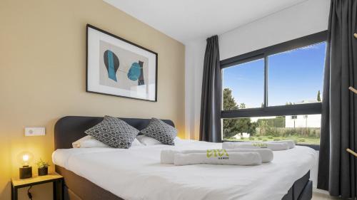 ViVi Homes - Roli Pool, Terrace, Golf & Beach