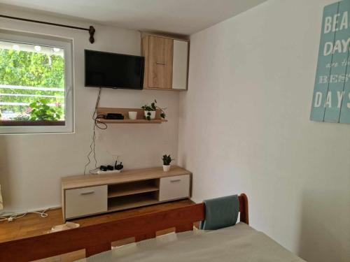 Galeriebild der Unterkunft Ancient apartman in Vonyarcvashegy