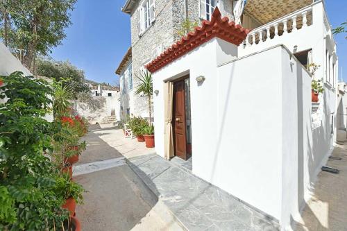 Gallery image of Margarita's House in Hydra