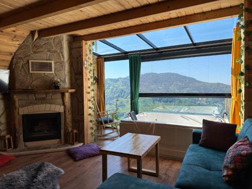 Nespecifikovaný výhled na hory nebo výhled na hory při pohledu z bed and breakfast