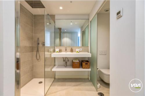 ViVi Homes - Cameron Pool, Patio, Garden & Beach