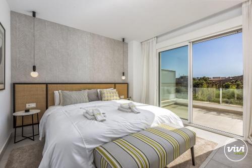ViVi Homes - Casa Element Pool, Terrace & Golf
