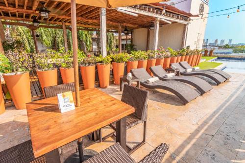 Balkón nebo terasa v ubytování GHL Collection Armería Real Hotel