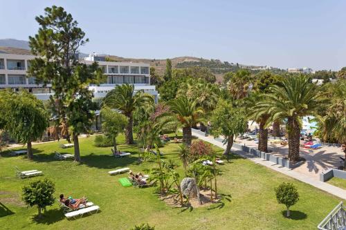 Sun Palace Hotel Resort & Spa