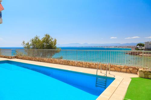 UHC Bahia Family Complex