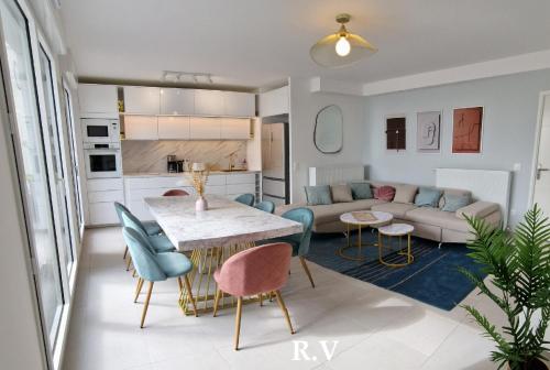Gallery image of ROOFTOP VILLA Disney - Val d'Europe in Chessy