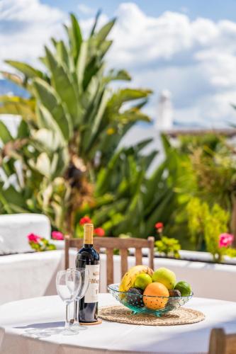Puerto Banus Spacious Apartment in Jardines de Andalucia