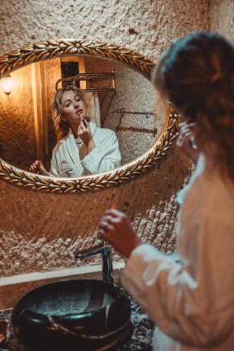 Επισκέπτες που μένουν στο Cappadocia Secret Hill Cave Suites