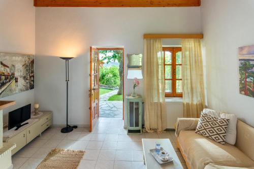 Χώρος καθιστικού στο Bravita House