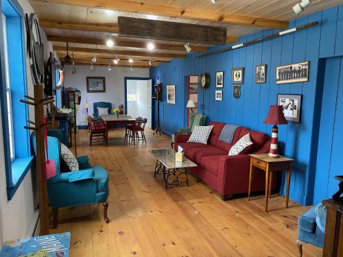 Ruang duduk di West Quoddy Station LLC