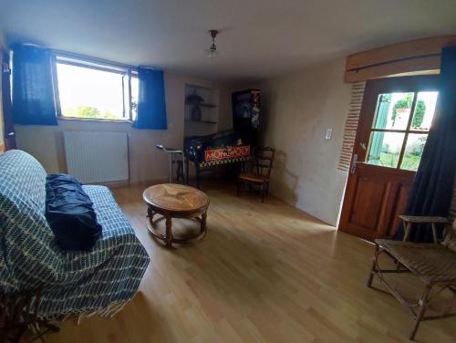 Maison de campagne vue panoramiqueにあるシーティングエリア