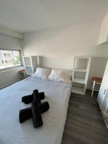 Posteľ alebo postele v izbe v ubytovaní Appartement T3 1ère ligne Carnon-Plage 76m2