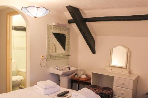 Ένα μπάνιο στο Kersbrook Guest Accommodation