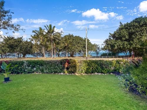 Jardín al aire libre en Arcadia Beach Unit 1