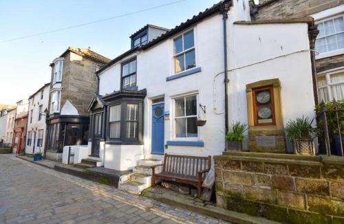 Gallery image of Johnny Reb Cottage In the heart of Staithes in Staithes