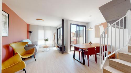 Alicante Colorful Penthouse Center 2D, Alicante – Precios ...