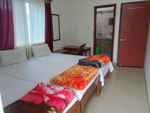 Un ou plusieurs lits dans un hébergement de l'établissement The Gupta Guest House
