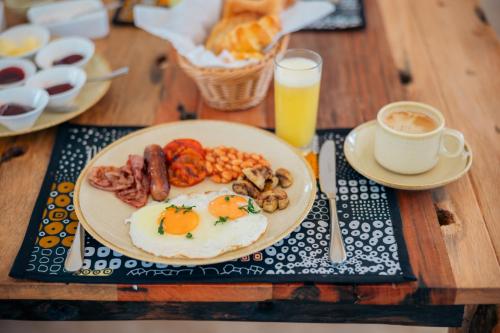 Đồ ăn tại/gần resort