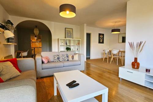 Gallery image of Ovalie ! Grand appart. 6 couchages avec parking in Montpellier