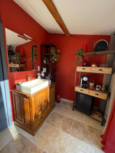 Gallery image of Mas de la Butte Blanche in Orgon