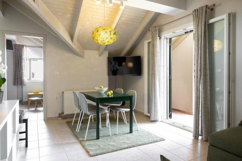 Domus City Apartment
