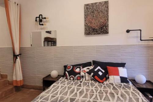 Trastevere Home Gallery