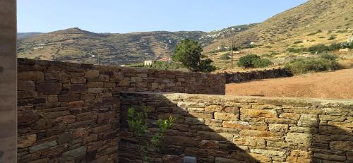 Gallery image of Gray and Blue in Andros