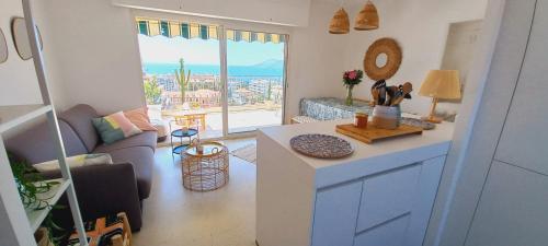 Vue mer à couper le souffle - nouveau entièrement rénové photo 19