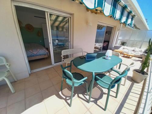 Vue mer à couper le souffle - nouveau entièrement rénové photo 11
