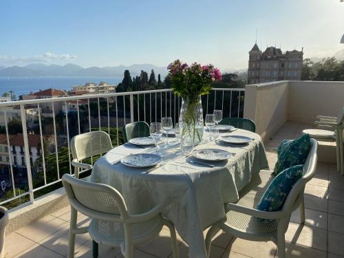 Vue mer à couper le souffle - nouveau entièrement rénové photo 40