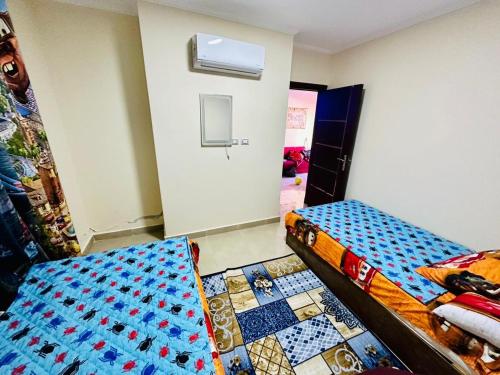 Imagen de la galería de LUNA Residence Porto Golf Marina Sia Lagoon 2 Bedroom Challet with Garden Families only, en El Alamein