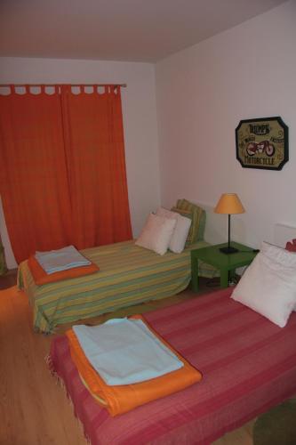 Homey Luxury Apartment, Direct access to pool, Close to beach & town with AC