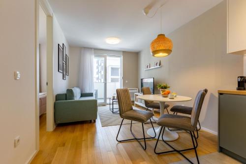 Campanula apartment with balcony