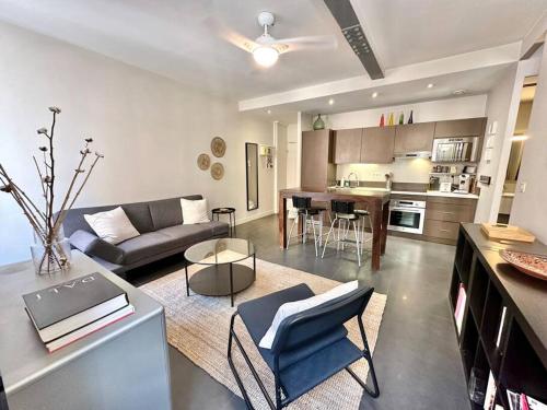 Au cœur du port - Restaurants, Bars et WIFI