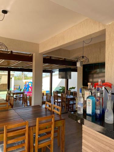Kuchyň nebo kuchyňský kout v ubytování VIVER Pousada Club & Restaurante