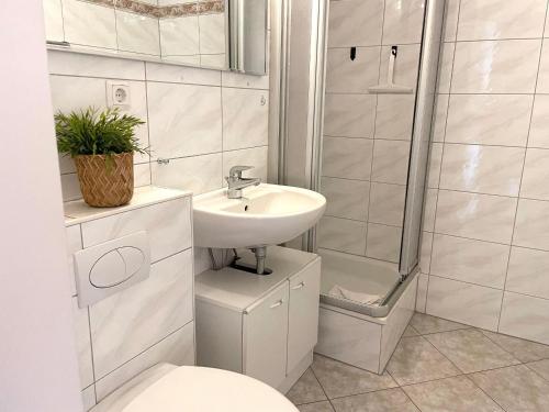 Ένα μπάνιο στο Frische-Brise-FeWo12-09