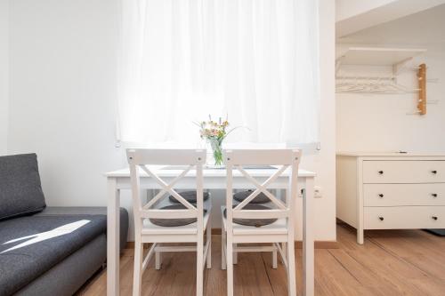 Lota - Deluxe studio apartment from Noa's Garden