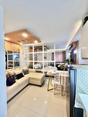 Posezení v ubytování Queen Size Studio in Cebu City