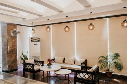 Fotografie z fotogalerie ubytování Hotel Myriad v destinaci Lakhnaú