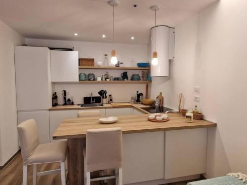 Η κουζίνα ή μικρή κουζίνα στο Casa Porto Ercole