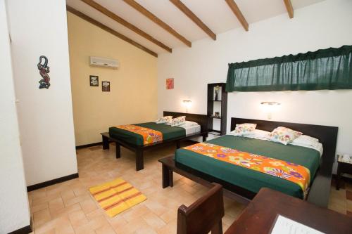 Gallery image of Hotel Boutique La Casa de las Flores in Cahuita