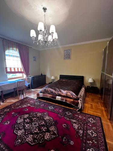 Ένα ή περισσότερα κρεβάτια σε δωμάτιο στο Spacious rooms in peaceful Jelgava area