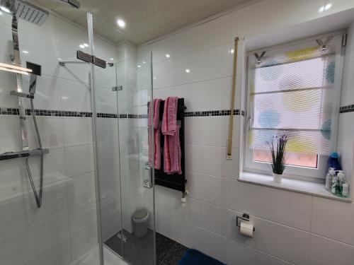 Ένα μπάνιο στο Ferienwohnung Schardt