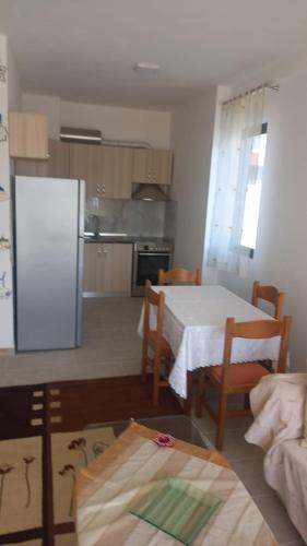 Golemi Apartament - Image 6