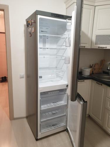 Kuchyň nebo kuchyňský kout v ubytování ЖК Алтын Шар Туран - Керей Жанибек Хандар левый берег