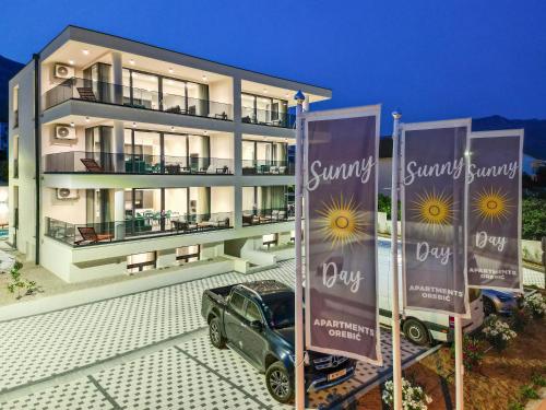 Sunny Day Luxury Holiday Apartments